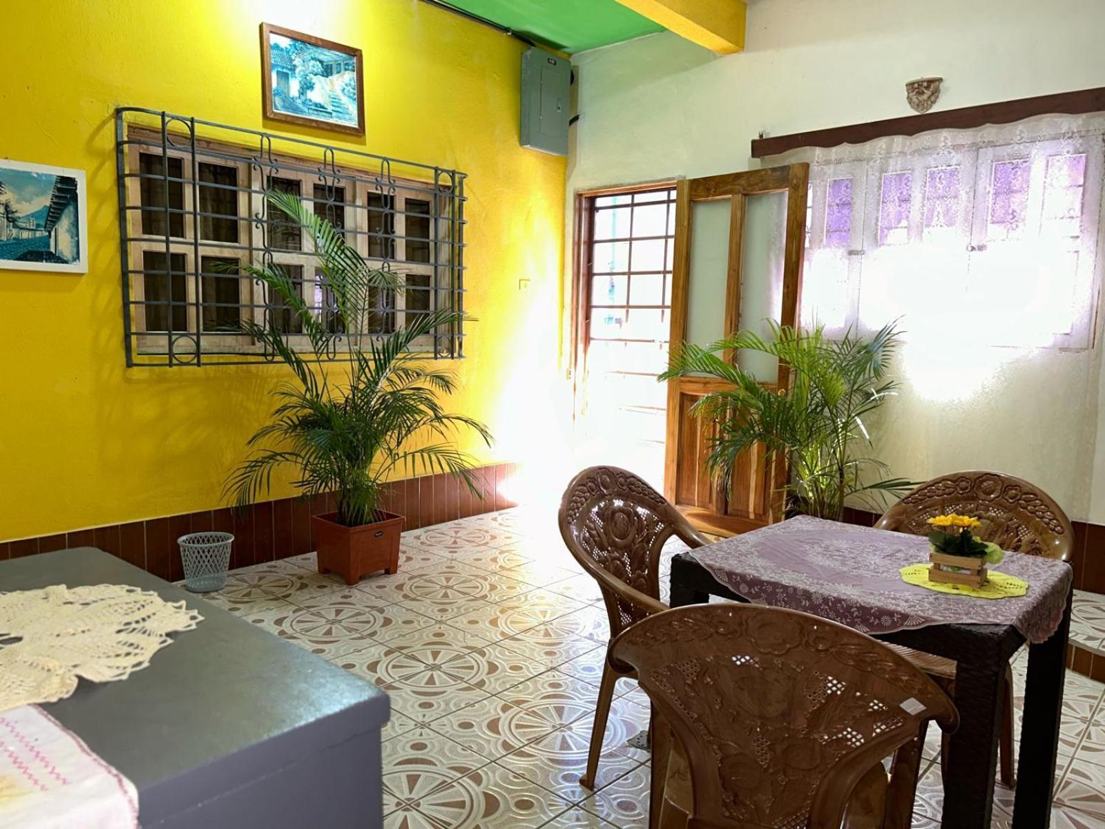 Casa Maya Itza Flores Kültér fotó