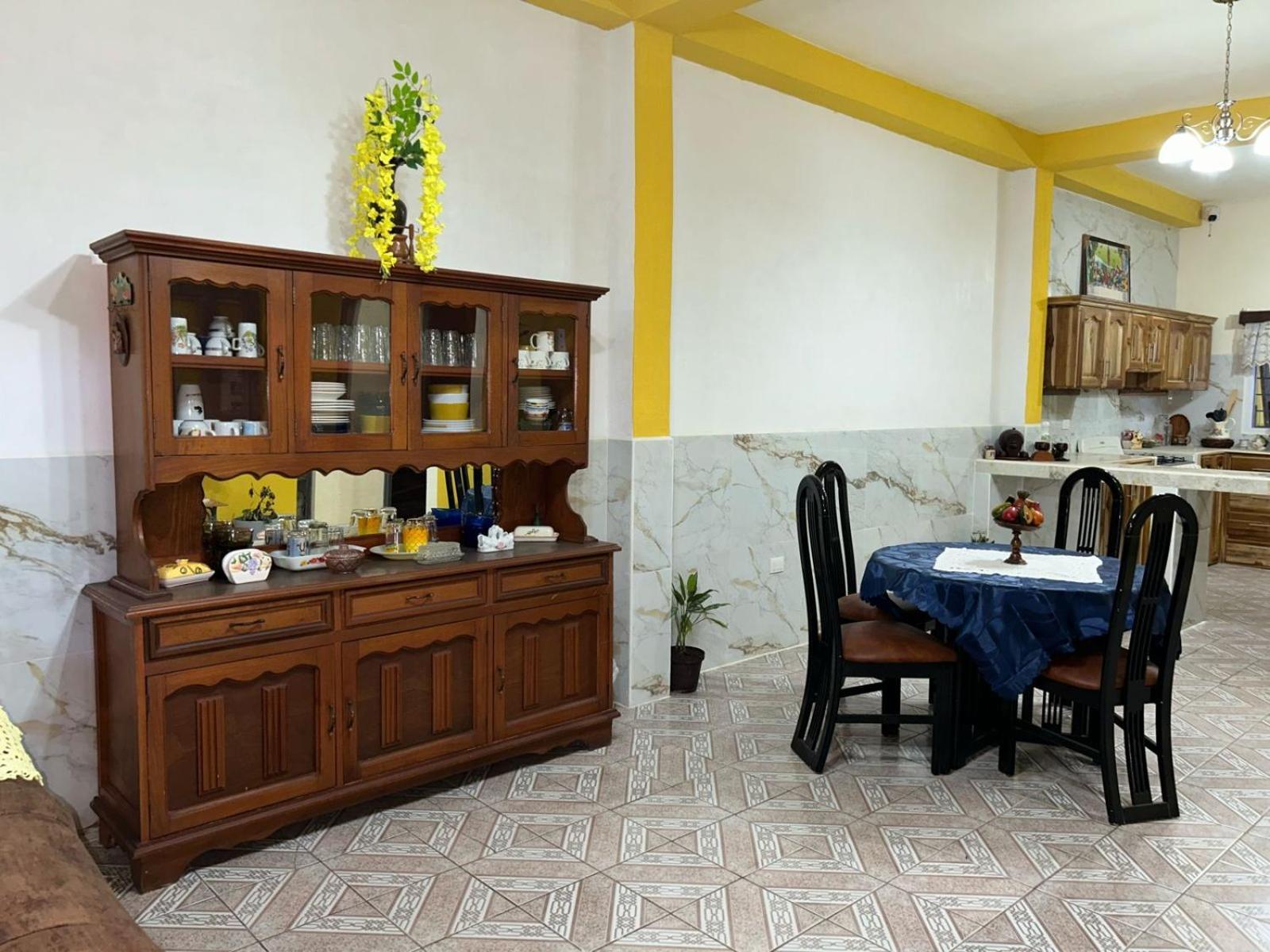 Casa Maya Itza Flores Kültér fotó