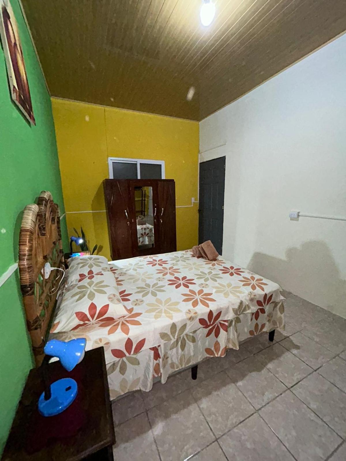 Casa Maya Itza Flores Kültér fotó