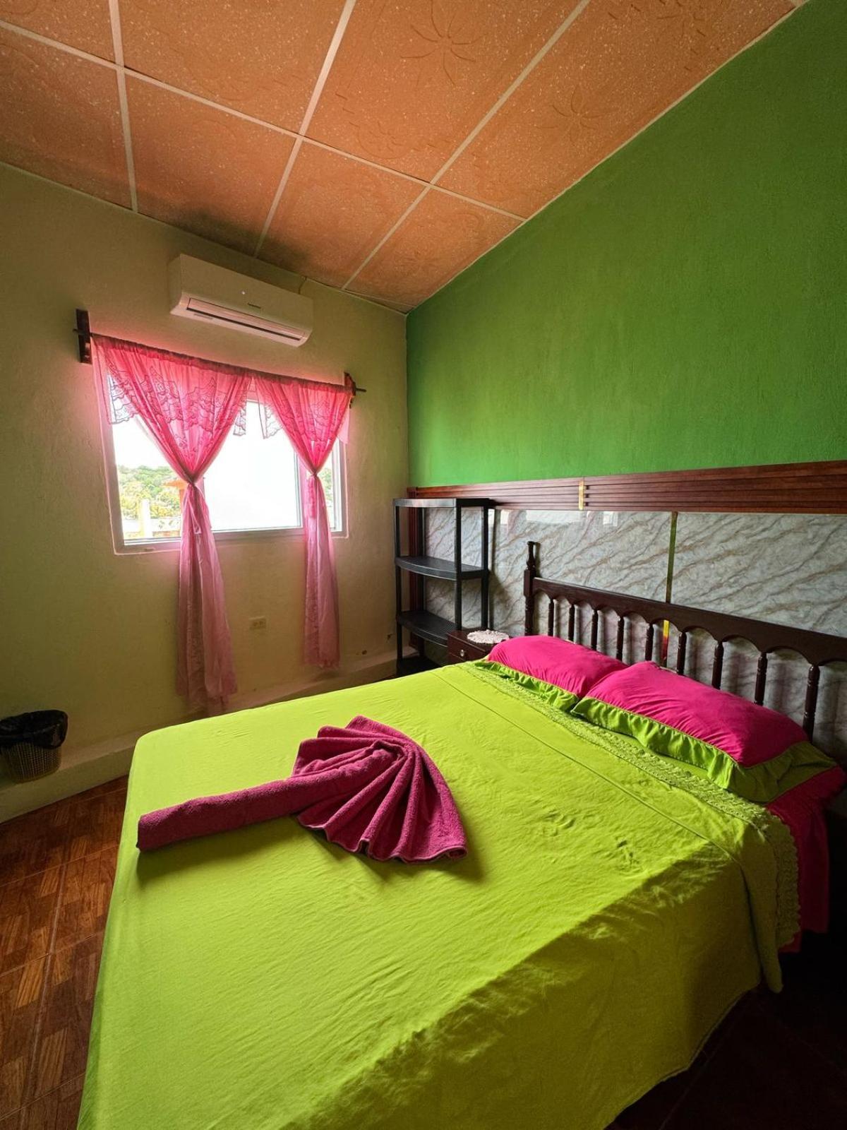 Casa Maya Itza Flores Kültér fotó